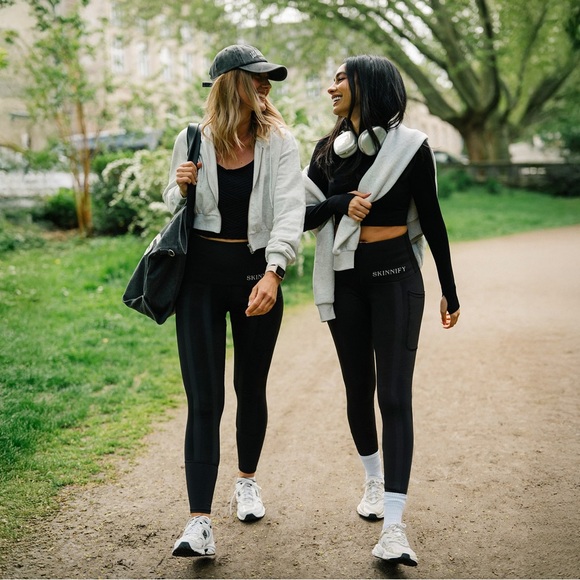 Skinnify Resistance Band Drawstring Jogger Style Leggings, Black, XL - Picture 11 of 11